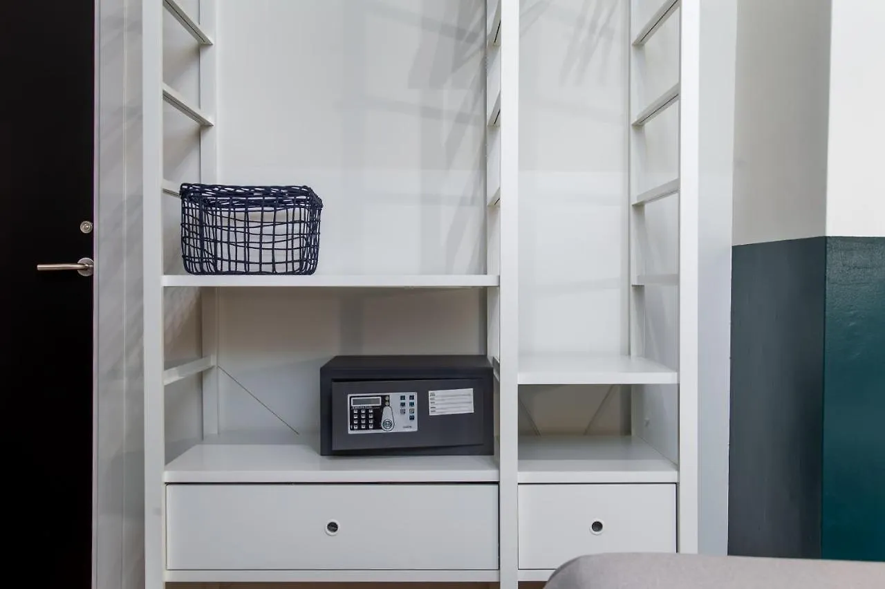 Ola Living Music Apartment Barcelona 0*,